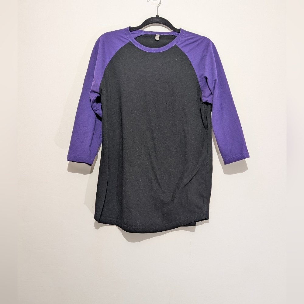 Dr. Dream Color Block Baseball Tee – Black & Purple – 3/4 Sleeve – Used
